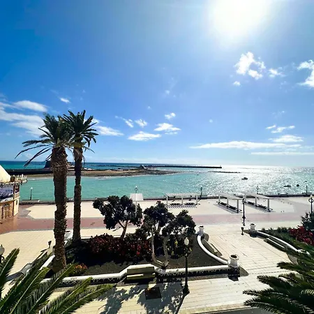 La Marina Арресифе